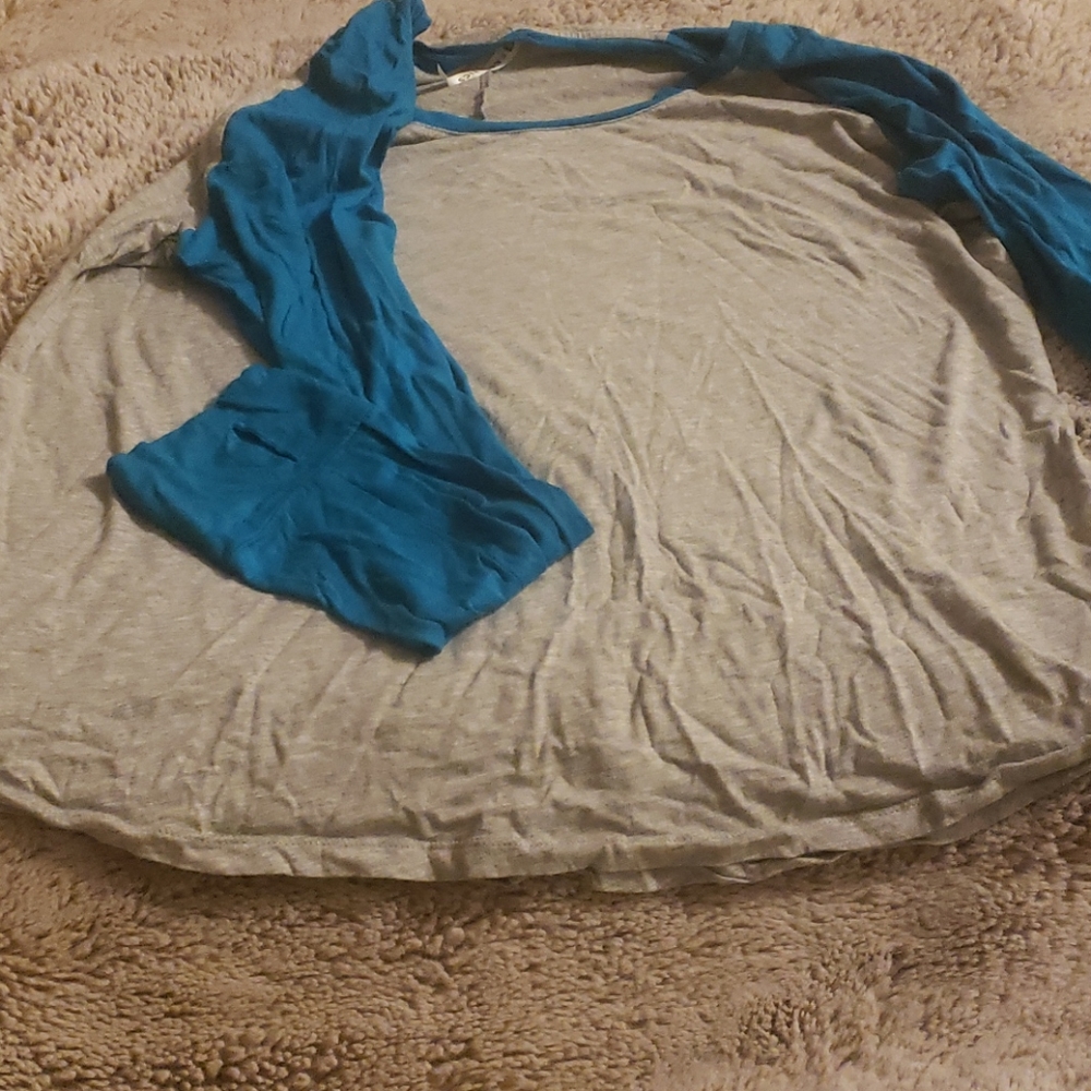 Fabletics full length sleeves baseball tee.